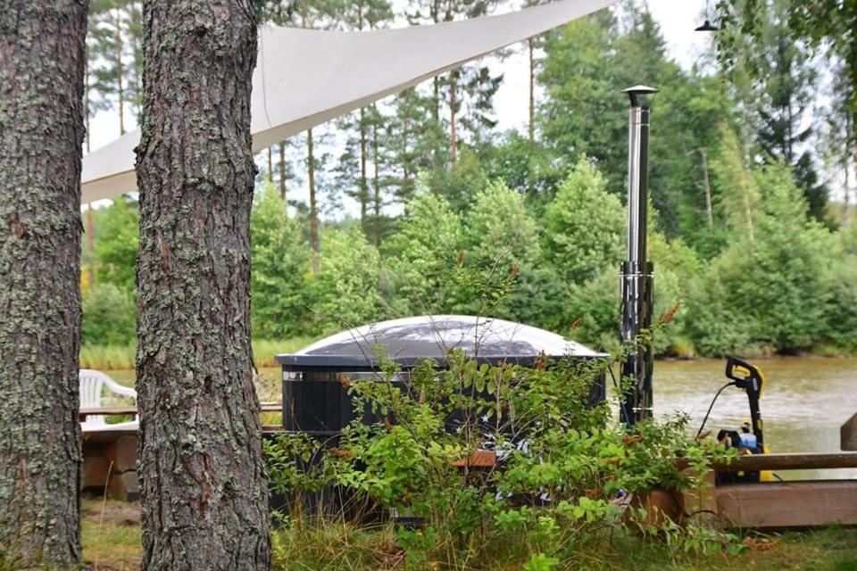 Viking House In The Tree! Jacuzzi, Sauna,Apkure! Lici  Exterior foto